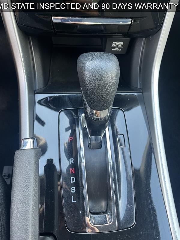 2017 Honda Accord LX - Photo 21